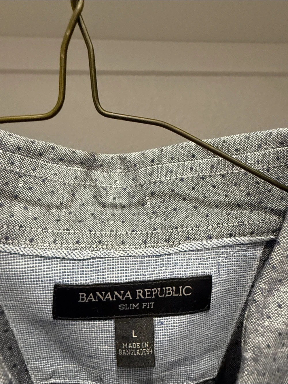 Banana Republic Men's Light Blue Microdot Button-Down Shirt